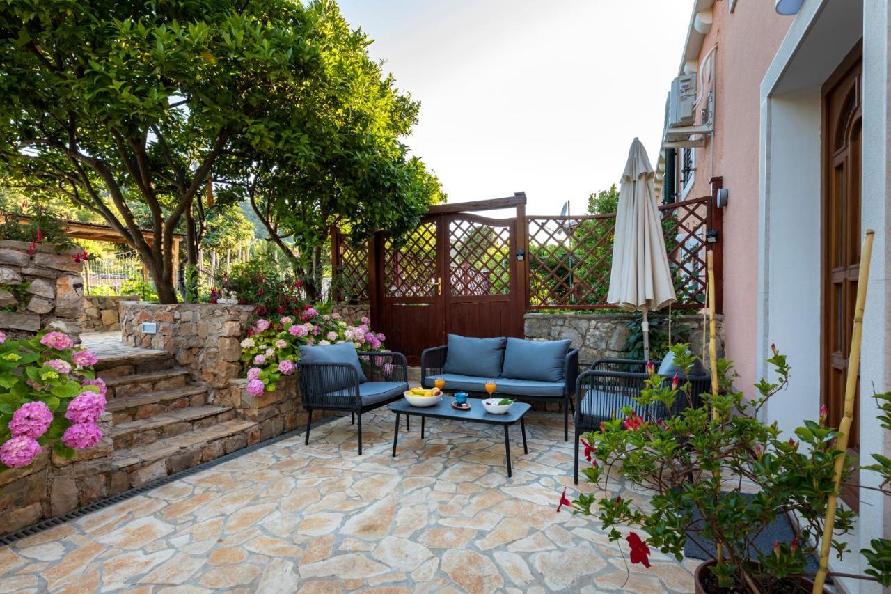Vacation House Orange Veli Lošinj Екстериор снимка