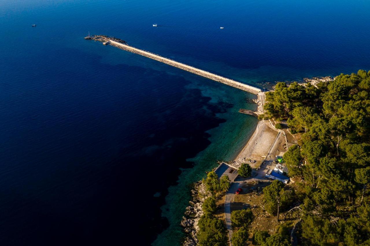 Vacation House Orange Veli Lošinj Екстериор снимка